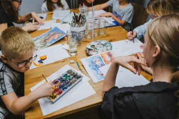 Занятия по рисованию (продолжающие) - Чемодан сказок