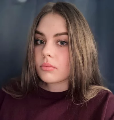 Дарина - преподаватель чемодана